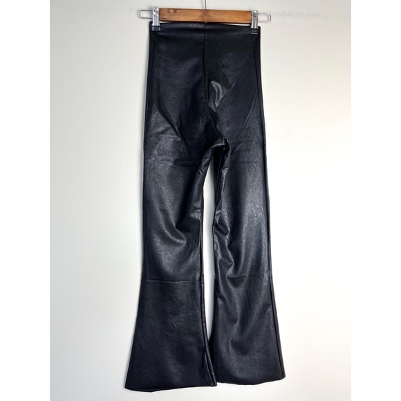 Commando Black Cropped Leggings - Picture 11 of 11